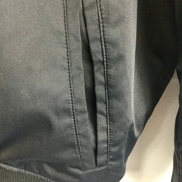 AMERICAN EAGLE Black Floral Embroidered Bomber Jacket Size M - Picture 6 of 12